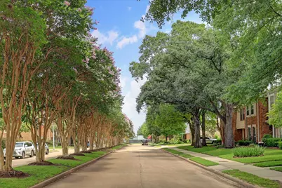 14214 Misty Meadow Lane, Houston, TX 77079 - Photo 27