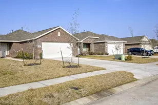 19424 Villa Mesa Dr, New Caney, TX 77357 - Photo 3