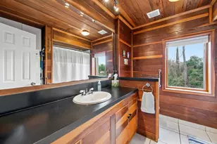 8211 Katy Fwy, Houston, TX 77024 - Photo 11