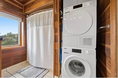 8211 Katy Freeway #44, Houston, TX 77024 - Photo 9