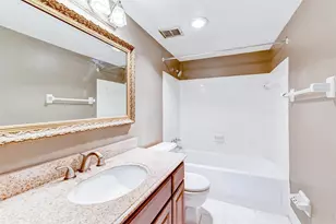 3224 Timmons Ln, Houston, TX 77027 - Photo 19
