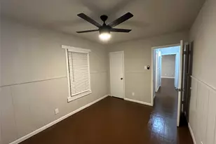 2721 Napoleon St, Houston, TX 77004 - Photo 17