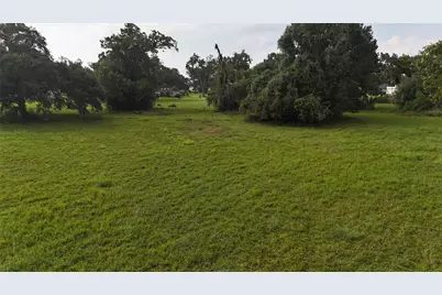 719 Rancho Chico Court, Angleton, TX 77515 - Photo 3