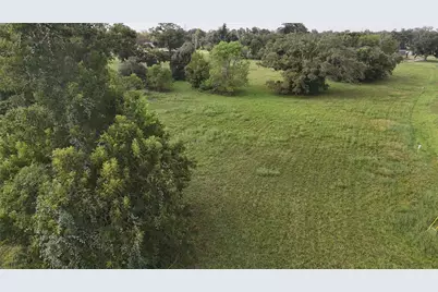 719 Rancho Chico Court, Angleton, TX 77515 - Photo 5