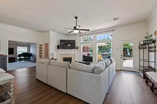 803 Hackberry Ln, Friendswood, TX 77546 - Photo 11