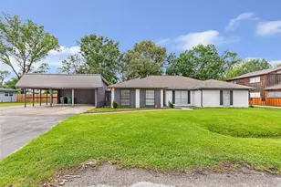 515 Corydon Dr, Houston, TX 77336 - Photo 1