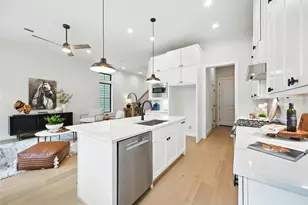 1711 Bologna Ln, Houston, TX 77055 - Photo 19