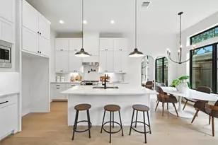 1711 Bologna Ln, Houston, TX 77055 - Photo 9