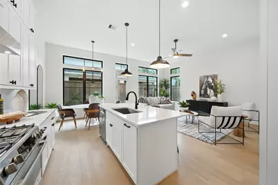 1711 Bologna Lane, Houston, TX 77055 - Photo 3