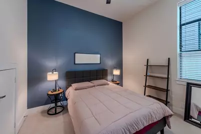 94 N Hutcheson Street, Houston, TX 77003 - Photo 9