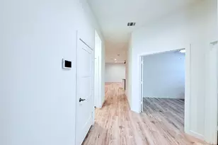 105 Aurora Spgs Dr, Katy, TX 77493 - Photo 5