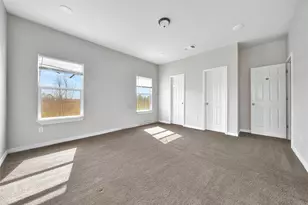 8034 Crestview Dr, Houston, TX 77028 - Photo 9