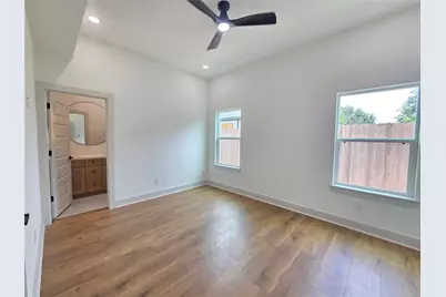 9821 Turnbow Street #A, Houston, TX 77029 - Photo 11