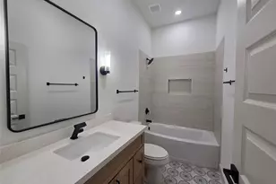 9821 Turnbow St, Houston, TX 77029 - Photo 7