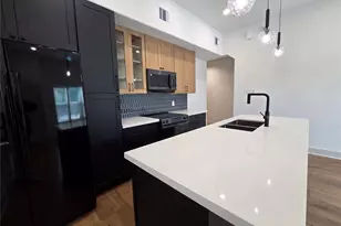 9821 Turnbow St, Houston, TX 77029 - Photo 5