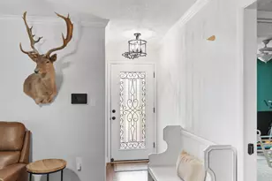 1003 Virginia St, Edna, TX 77957 - Photo 3