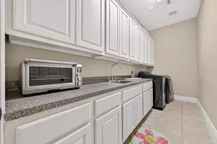 5303 Fenwick Way Ct, Sugar Land, TX 77479 - Photo 41