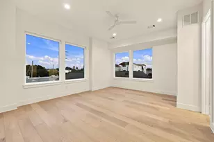 1110 Peden St, Houston, TX 77006 - Photo 15