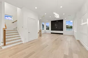 1110 Peden St, Houston, TX 77006 - Photo 11