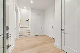 1110 Peden St, Houston, TX 77006 - Photo 25