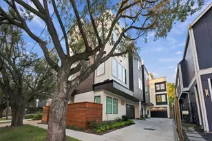 1110 Peden St, Houston, TX 77006 - Photo 1