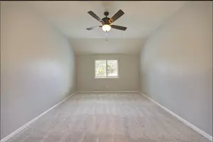 7 Maple Mill Ct, Conroe, TX 77301 - Photo 37