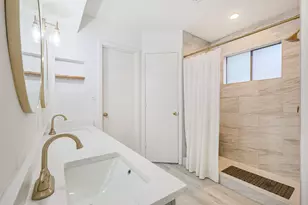 14211 Swiss Hill Dr, Houston, TX 77077 - Photo 15