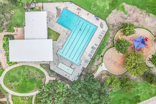 14211 Swiss Hill Dr, Houston, TX 77077 - Photo 29