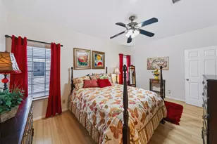 7325 Regency Square Ct, Houston, TX 77036 - Photo 19