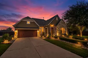 10102 Hooke Dr, Rosharon, TX 77583 - Photo 3