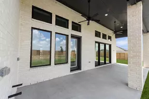 9334 Churchill Gdns Ct, Manvel, TX 77578 - Photo 27