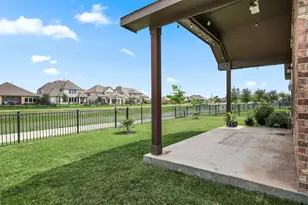2733 Arbor Edge Crossing, Texas City, TX 77568 - Photo 33