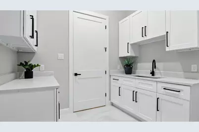 178 Wyndemere Drive, Montgomery, TX 77356 - Photo 9