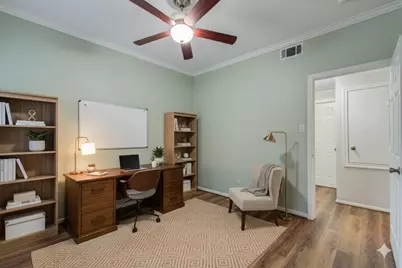 11711 Memorial Drive #188, Houston, TX 77024 - Photo 15
