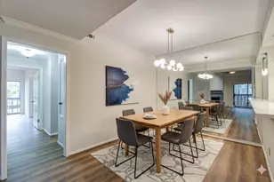 11711 Memorial Dr, Houston, TX 77024 - Photo 7