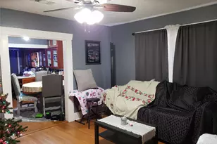 712 E Lobit St, Baytown, TX 77520 - Photo 3