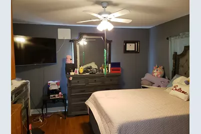 712 E Lobit Street, Baytown, TX 77520 - Photo 9