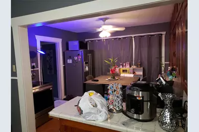 712 E Lobit Street, Baytown, TX 77520 - Photo 5