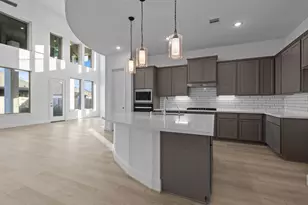 4818 Caspian Wave Dr, League City, TX 77573 - Photo 5