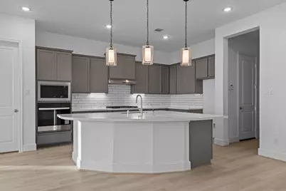 4818 Caspian Wave Drive, League City, TX 77573 - Photo 3