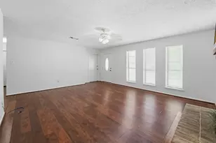 4542 Algernon Dr, Spring, TX 77373 - Photo 5