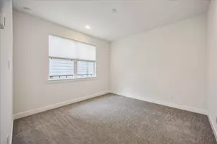 2722 Eado Edge Ct, Houston, TX 77020 - Photo 7