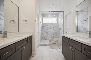 2722 Eado Edge Ct, Houston, TX 77020 - Photo 15