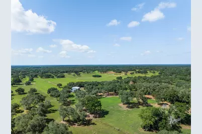 1426 Cr 2152, Rock Island, TX 77470 - Photo 33