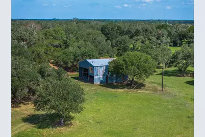 1426 Cr 2152, Rock Island, TX 77470 - Photo 37