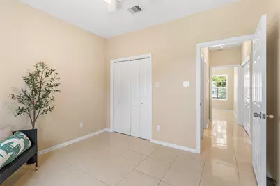 8717 Peachtree Street, Houston, TX 77016 - Photo 19