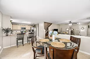 6614 Providence View Ln, Houston, TX 77049 - Photo 5