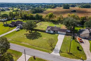 1695 County Rd 965, Alvin, TX 77511 - Photo 1