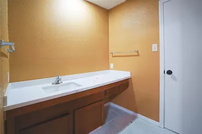 8055 Cambridge Street #17, Houston, TX 77054 - Photo 11