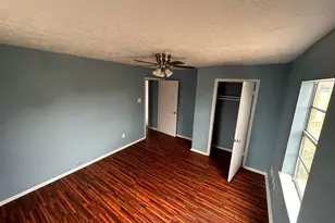 7301 Brockley Ln, Houston, TX 77087 - Photo 11